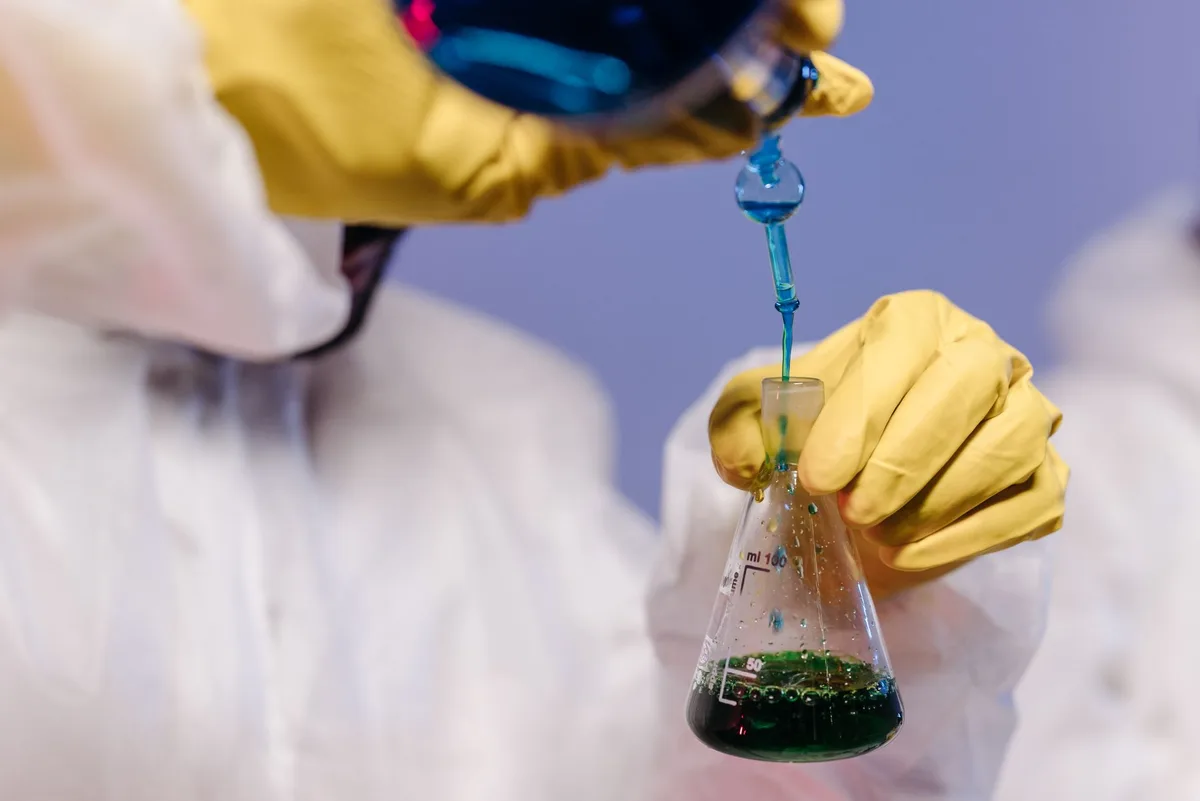 Cleaning product pH scale