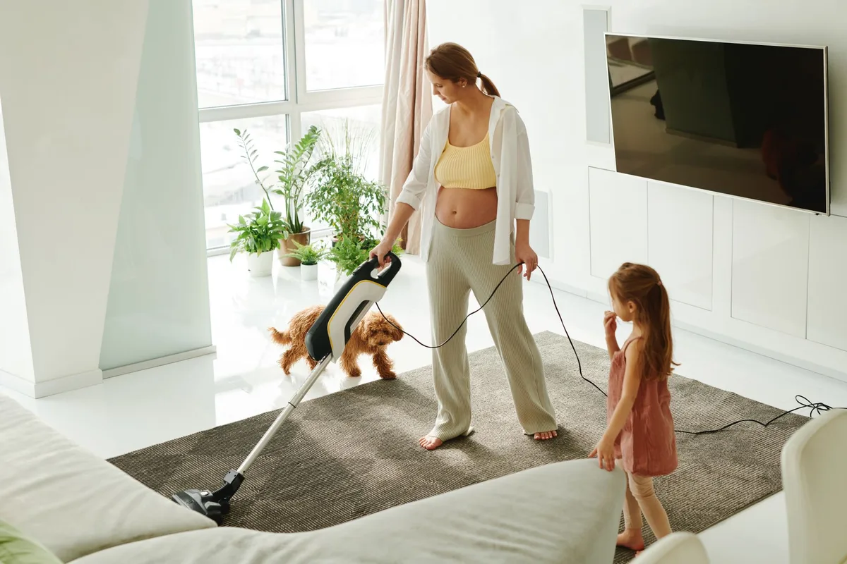 pet hair vacuuming