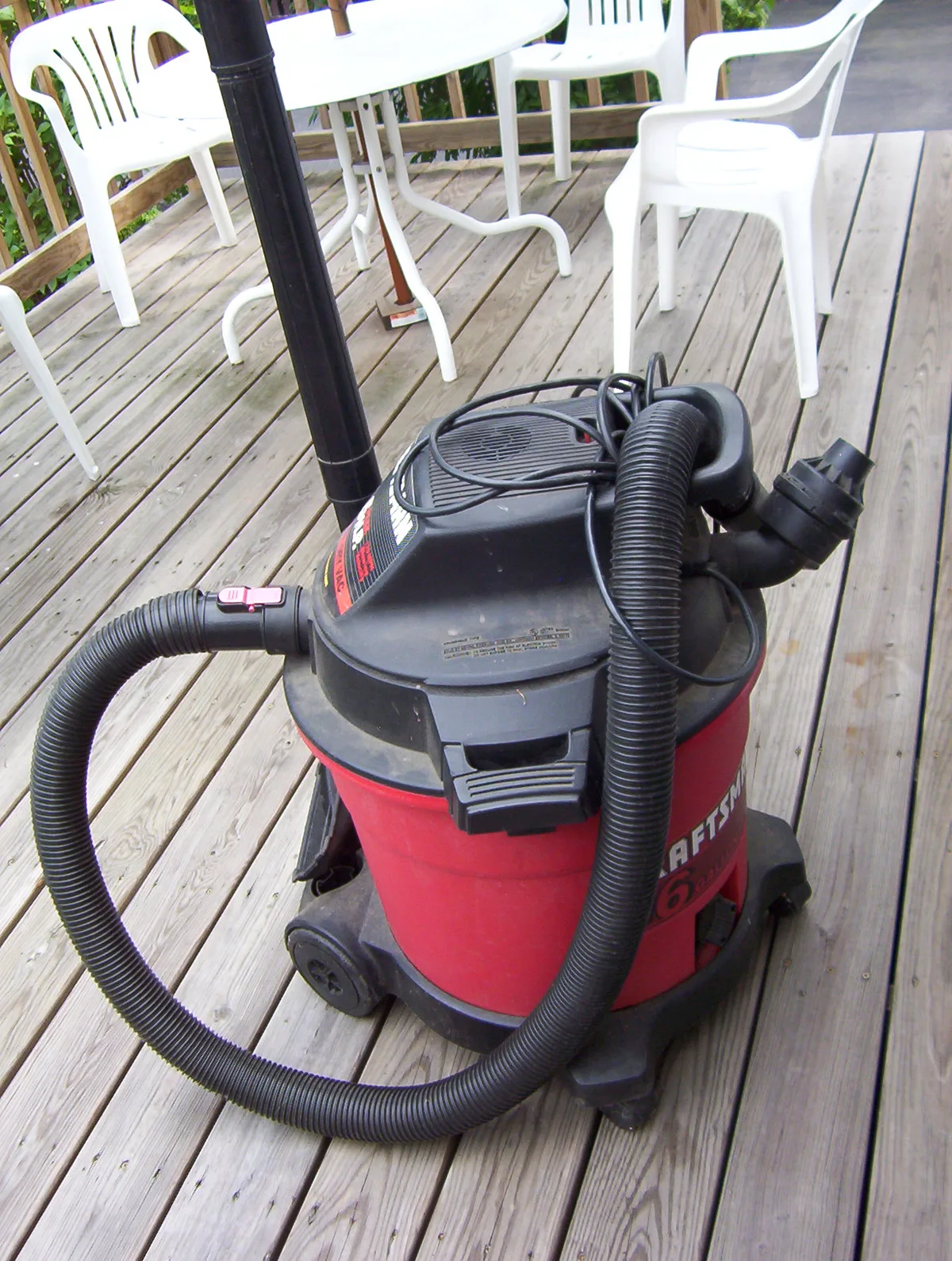 wet dry vacuum cleaner