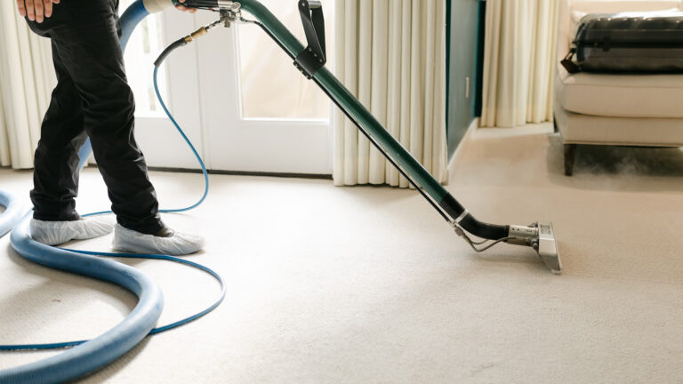 How To Clean Carpet With Steam Cleaner